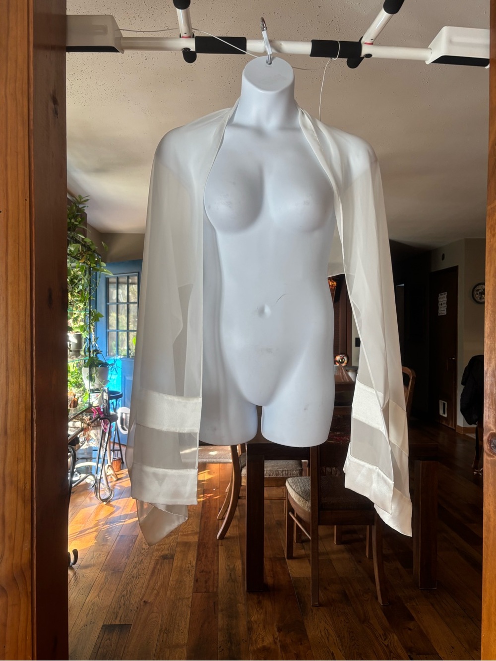 Vintage Valerie Stevens Sheer Satin-Trim Scarf Women’s Shawl - White